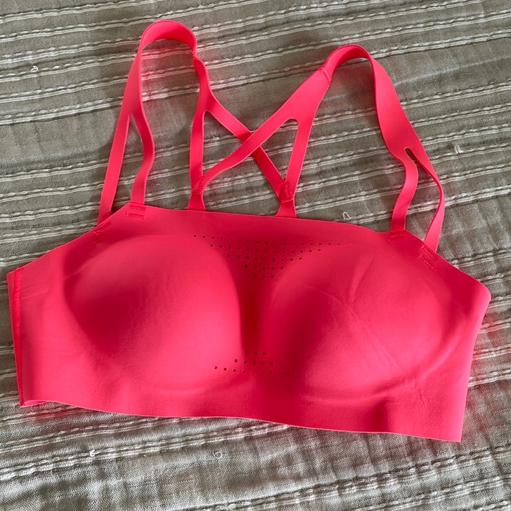 NWOT Brooks bra/ bundle & save